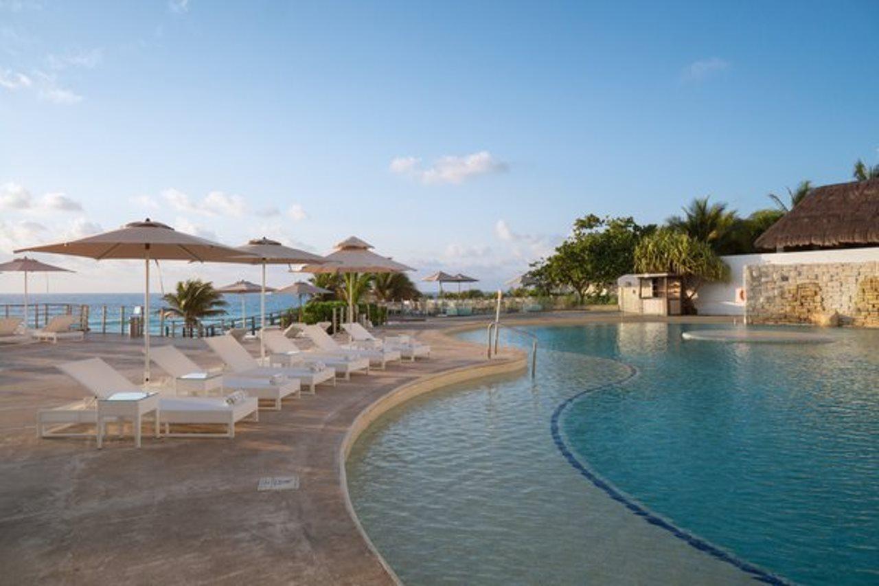 Sunset Royal Hotell Cancún Exteriör bild